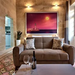 Laparelli Suites: Luxury 3 Guest house
